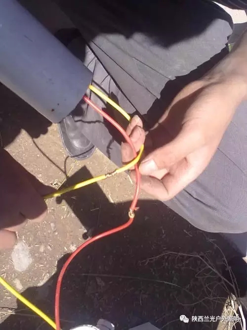 太陽(yáng)能路燈線路破損常見(jiàn)問(wèn)題 太陽(yáng)能路燈線路破損常見(jiàn)問(wèn)題